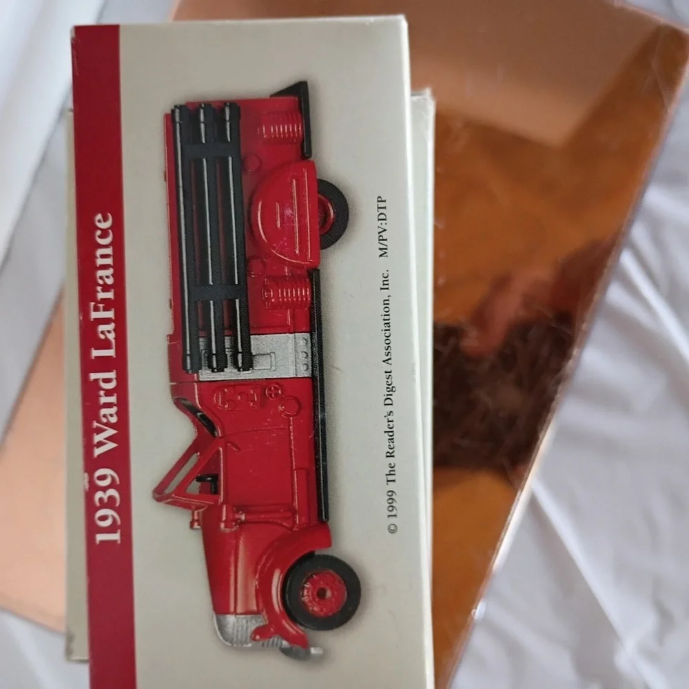 Vintage Reader’s Digest Fire Truck Collection – Lot of 3